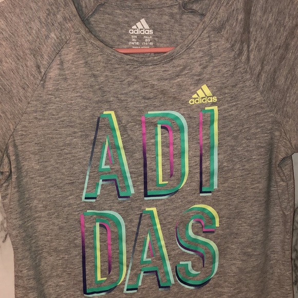 Used size XL adidas T-Shirt - Picture 2 of 5